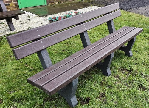Recycled plastic bench heavy - plastic,